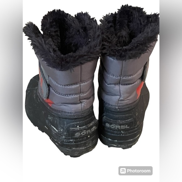 Sorel Kids' Snow Commander Insulated Waterproof Boot Size 10 - Picture 3 of 6